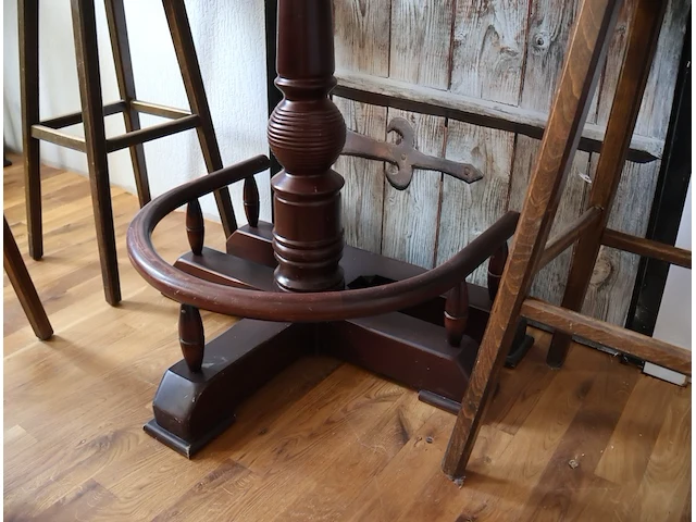 Hoge ronde muur tafel - afbeelding 3 van  4