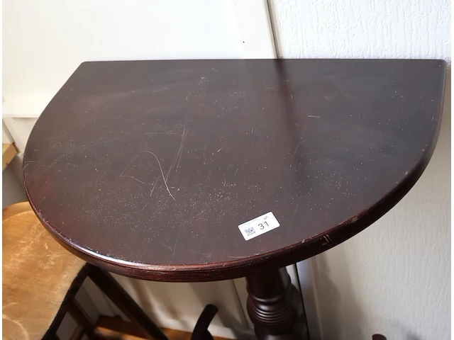 Hoge ronde muur tafel - afbeelding 4 van  4