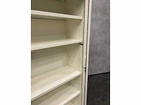 Hoge stalen roldeurkast - afbeelding 7 van  9