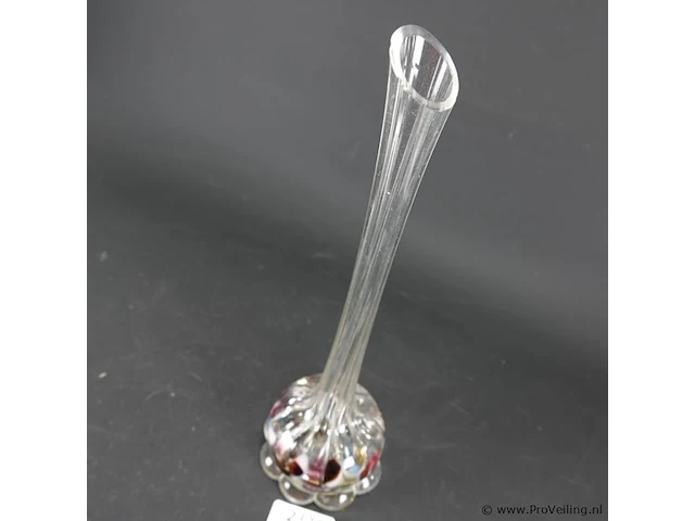 Hoge vaas met gekleurd glas - afbeelding 3 van  5