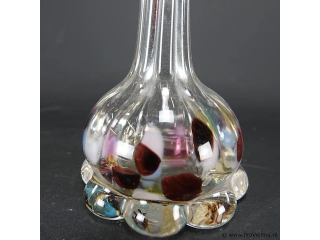 Hoge vaas met gekleurd glas - afbeelding 4 van  5