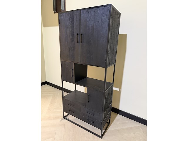 Hoge zwarte kast mangohout richfield, zwart, 2025 - afbeelding 2 van  3