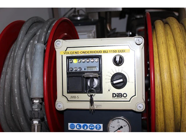 Hogedrukreiniger dibo jmb-s 200bar 18 liter 12,5kw op aanhanger hapert met kenteken 91-wj-tr en diverse spu... - afbeelding 5 van  7