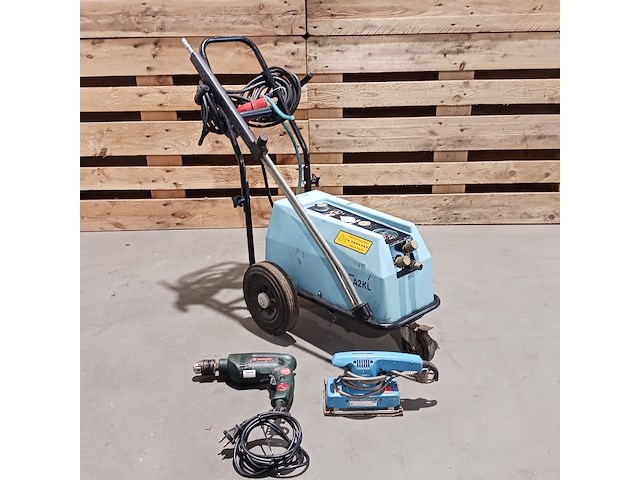 Hogedrukreiniger, klopboormachine en vlakschuurmachine, k.e.w., metabo & makita - afbeelding 1 van  19