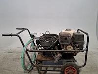 Hogedrukspuit v.v. benzinemotor - afbeelding 2 van  9