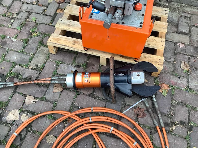 Holmatro icu40a 30 brandweermateriaal - afbeelding 5 van  11