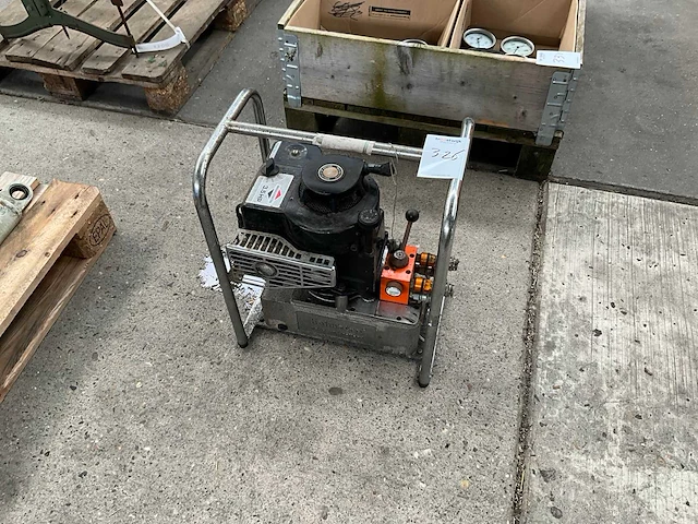 Holmatro pehs 4000 powerpack - afbeelding 1 van  5