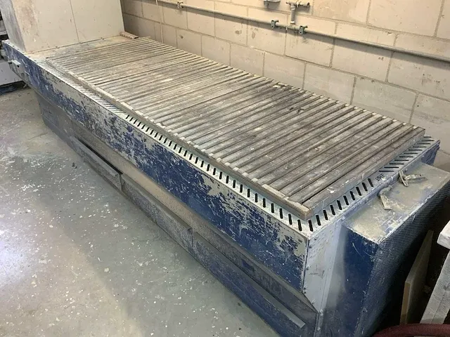 Holtrop & jansma st-200 schuurtafel met afzuiging - afbeelding 4 van  6