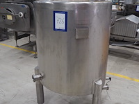 Holvrieka - afbeelding 1 van  9