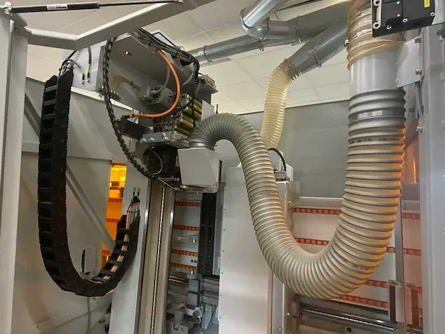 Holzher - evolution 7405 - cnc-bewerkingscentrum - 2014 - afbeelding 4 van  23
