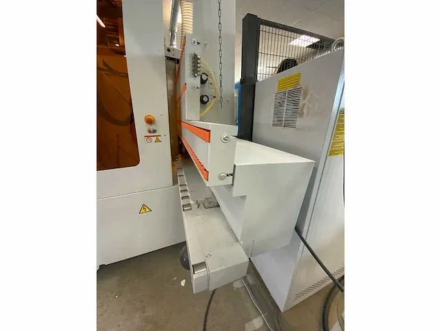 Holzher - evolution 7405 - cnc-bewerkingscentrum - 2014 - afbeelding 21 van  23