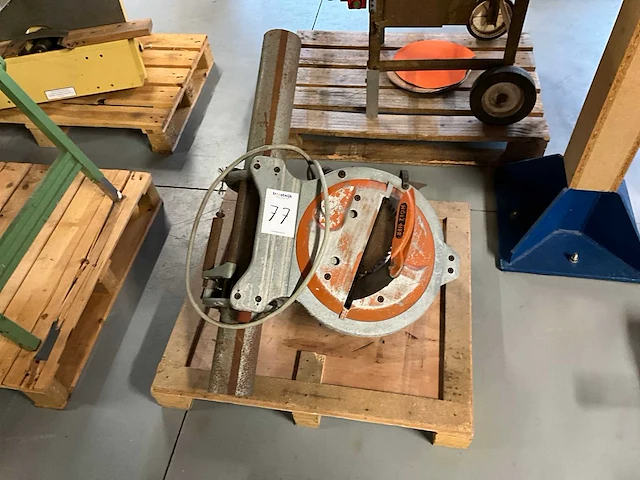 Holzher verticale platenzaag - afbeelding 1 van  7