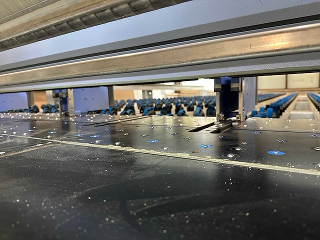 Holzma - 2012 - profi hpp350/43/43/x/new - platen opdeelzaagmachine - afbeelding 3 van  17