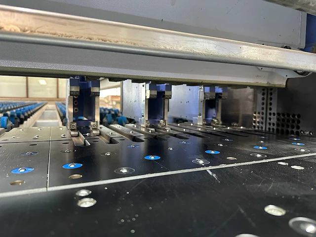 Holzma - 2012 - profi hpp350/43/43/x/new - platen opdeelzaagmachine - afbeelding 11 van  17