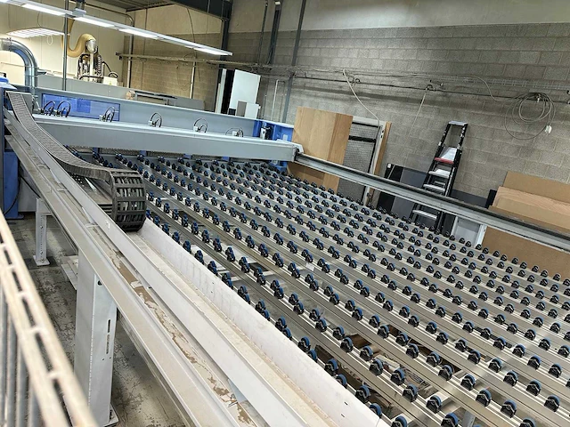 Holzma - 2012 - profi hpp350/43/43/x/new - platen opdeelzaagmachine - afbeelding 13 van  17