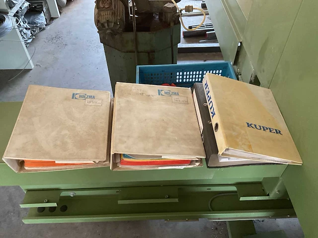 Holzma kpp 81-42 platen opdeelzaagmachine - afbeelding 2 van  16