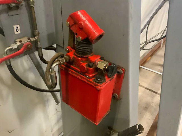 Holzmann opsluitbank - afbeelding 5 van  6