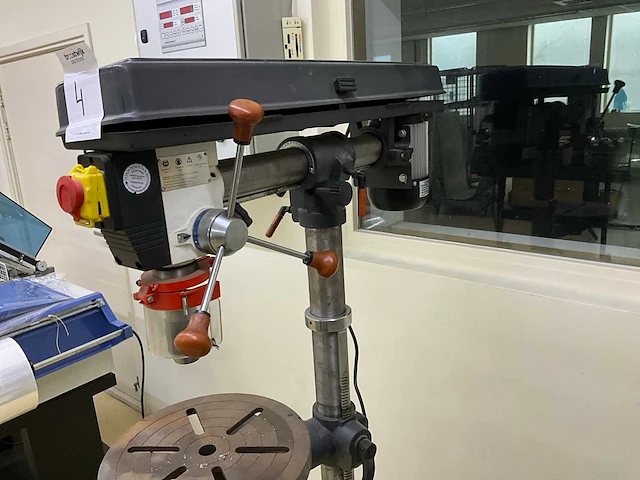 Holzmann sb3116rh kolomboormachine - afbeelding 6 van  9