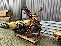 Homburg gedragen veldspuit - afbeelding 1 van  13
