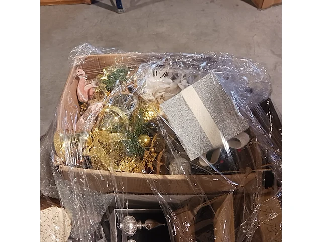 Home deco artikelen en gekleurde steentjes, divers - afbeelding 8 van  10