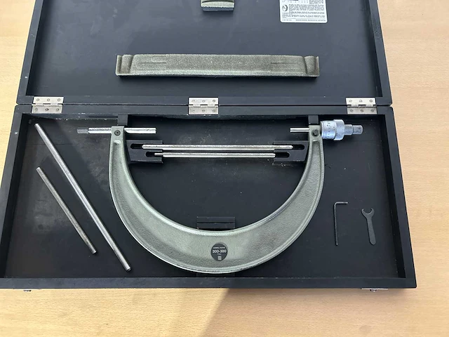 Hommel buiten micrometer - afbeelding 2 van  7