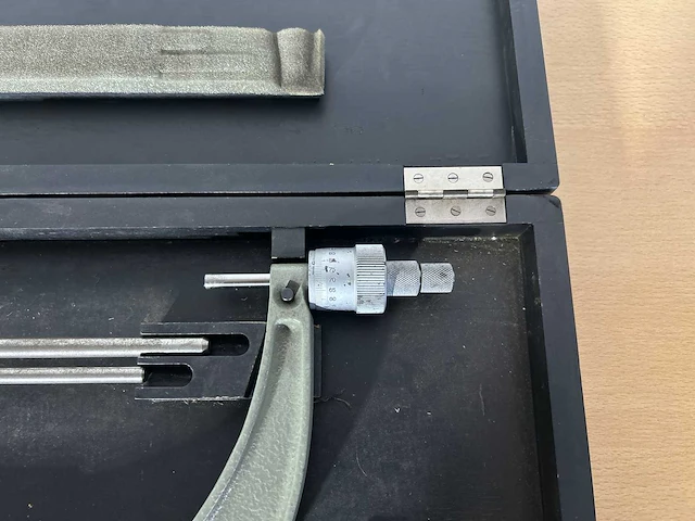 Hommel buiten micrometer - afbeelding 3 van  7