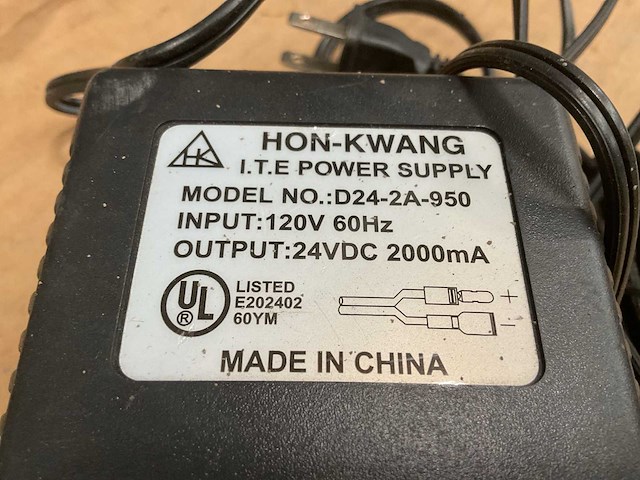 Hon-kwang d24-2a-950 power supply - afbeelding 3 van  3
