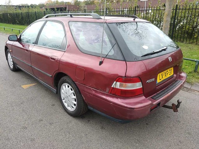 Honda - 1995 - accord aerodeck - 2.2i es - lx-xf-31 - afbeelding 16 van  17