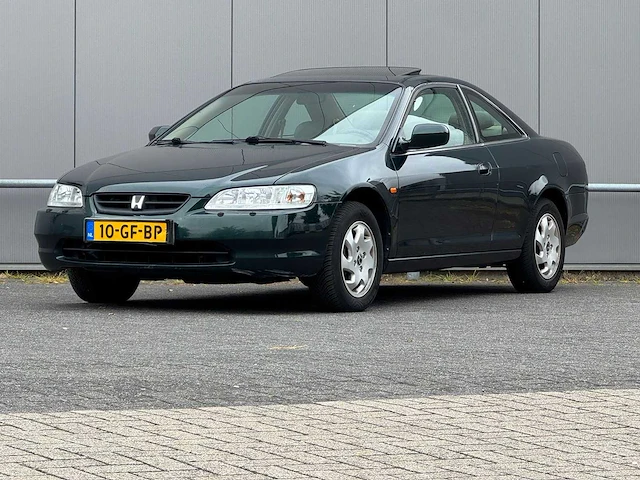 Honda - 2000 - accord coupé - 2.0i - 10-gf-bp - afbeelding 1 van  21
