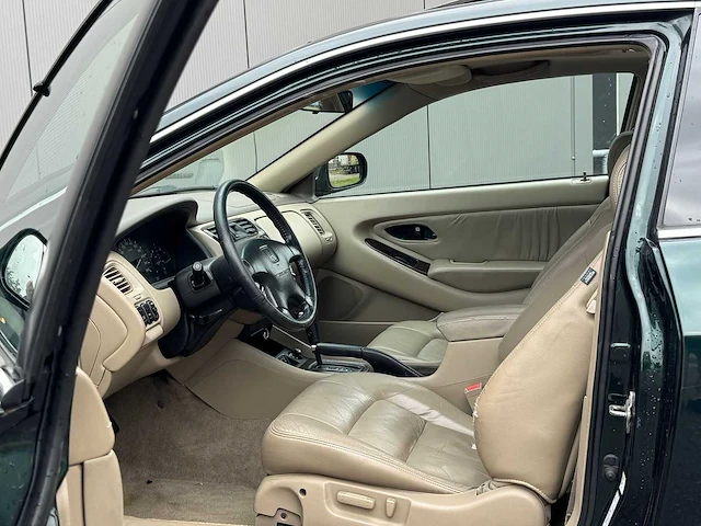 Honda - 2000 - accord coupé - 2.0i - 10-gf-bp - afbeelding 19 van  21