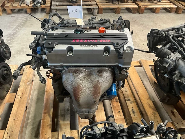 Honda - 2.4l k24a - car engine - afbeelding 4 van  4