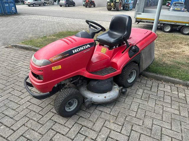 Honda - 2620 - zitmaaier - afbeelding 1 van  9