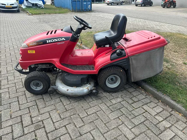Honda - 2620 - zitmaaier - afbeelding 3 van  9