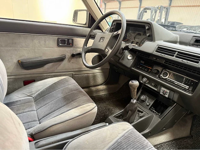 Honda - accord ex - oldtimer - 1983 - afbeelding 8 van  30