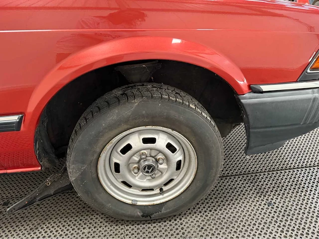 Honda - accord ex - oldtimer - 1983 - afbeelding 22 van  30