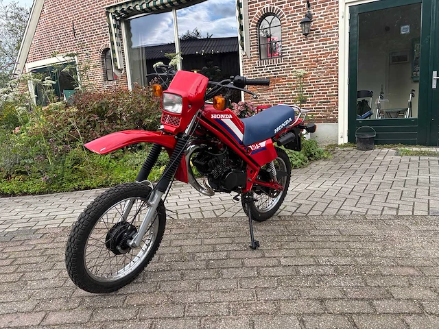 Honda - bromfiets - mt 50 - 1985 - moped - afbeelding 1 van  16