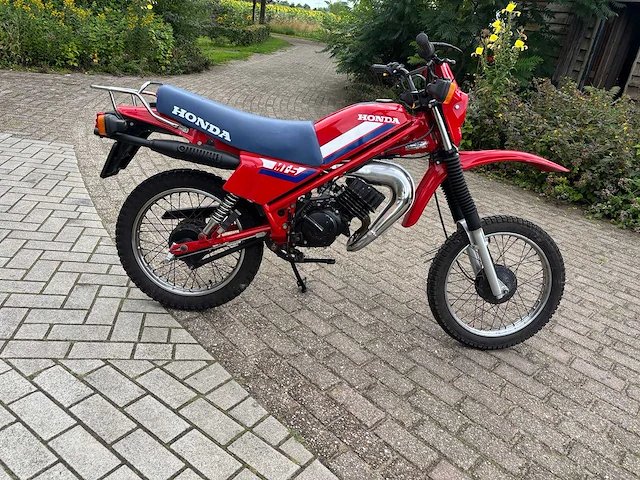 Honda - bromfiets - mt 50 - 1985 - moped - afbeelding 14 van  16