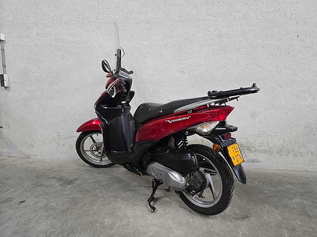 Honda - bromscooter - nsc 50 vision 16 - 4t 45km uitvoering f862tn - afbeelding 6 van  7