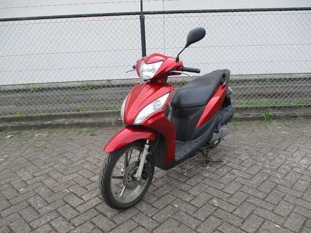 Honda - bromscooter - nsc 50 vision 16 injectie - scooter - afbeelding 4 van  11