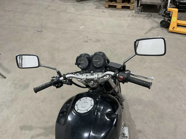 Honda - cb750 - motorfiets - afbeelding 11 van  15