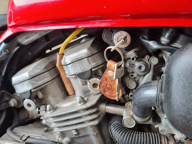 Honda - chopper - vf 700c magna - motorfiets - afbeelding 10 van  20