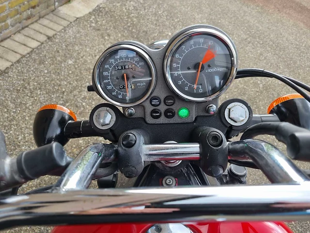 Honda - chopper - vf 700c magna - motorfiets - afbeelding 13 van  20