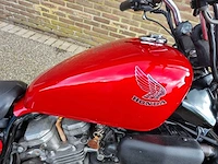 Honda - chopper - vf 700c magna - motorfiets - afbeelding 15 van  20