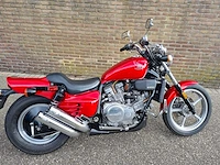Honda - chopper - vf 700c magna - motorfiets - afbeelding 1 van  20