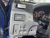 Honda - cr-v - 2.0i-16v awd- sh-xj-28 - afbeelding 3 van  18