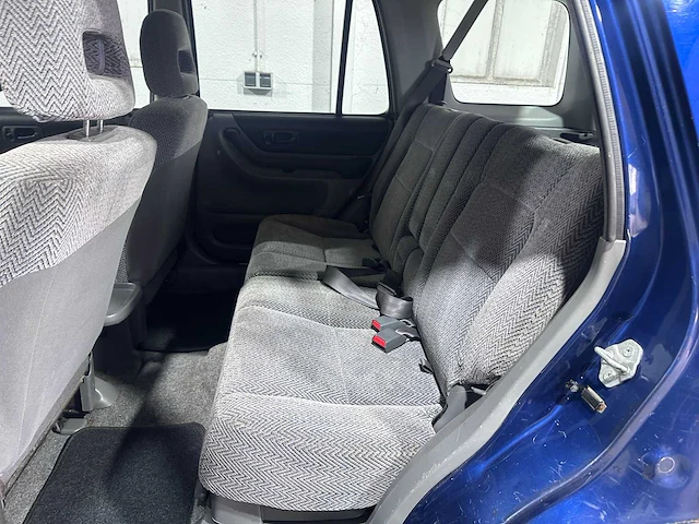 Honda - cr-v - 2.0i-16v awd- sh-xj-28 - afbeelding 7 van  18