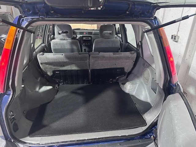 Honda - cr-v - 2.0i-16v awd- sh-xj-28 - afbeelding 8 van  18