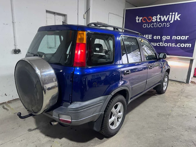 Honda - cr-v - 2.0i-16v awd- sh-xj-28 - afbeelding 14 van  18