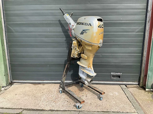 Honda - efi 4-takt bf40 - 40 pk - buitenboordmotor - afbeelding 16 van  22