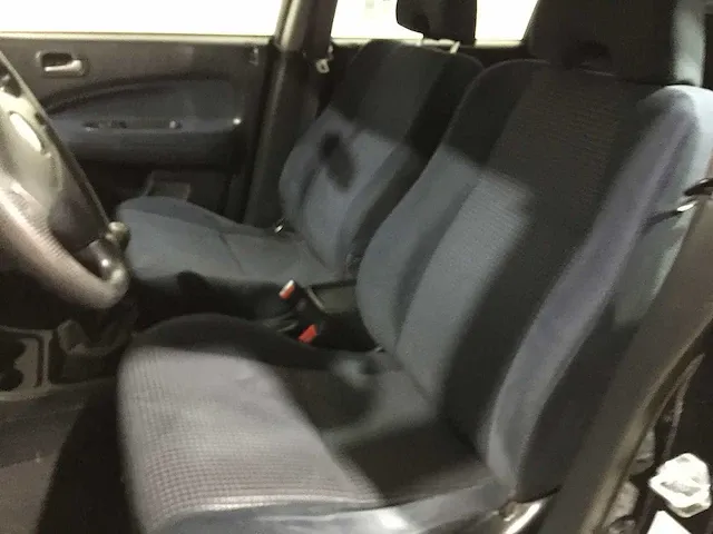 Honda - hr-v - 1.6i - 25-jk-hn - afbeelding 6 van  19